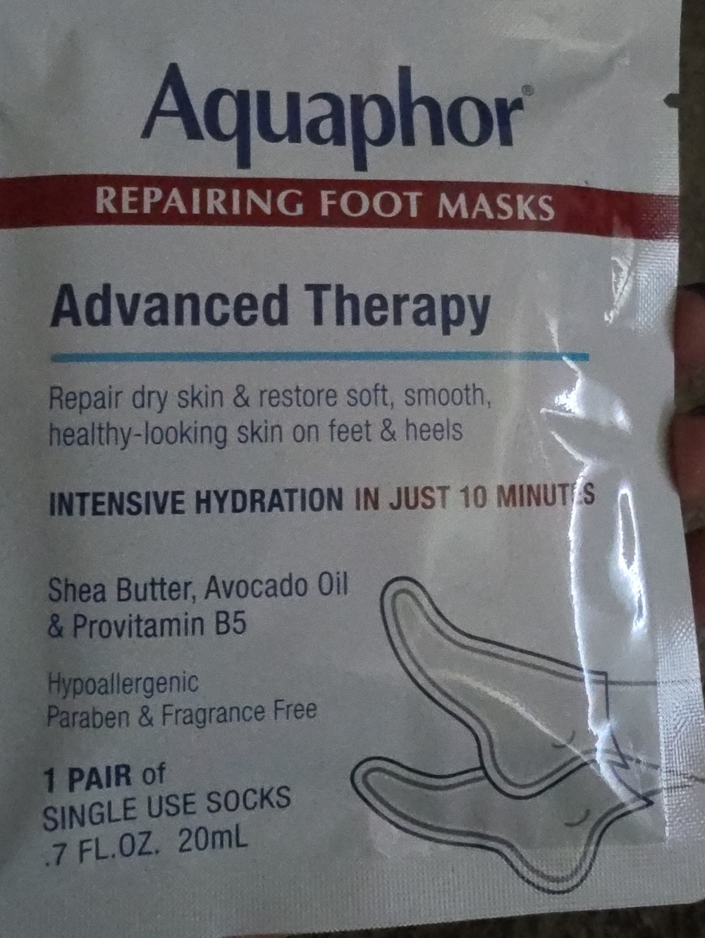 Aquaphor Advanced Therapy Repairing Foot Mask - White